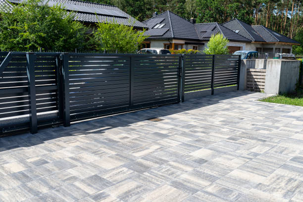 Best Commercial Driveway Pavers  in Raceland, KY